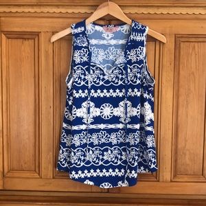 💙 Cute Womens Top 💙 Size M 💙 Excellent